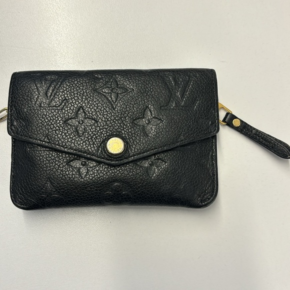 Louis Vuitton Black Leather Card Key Holder - Picture 2 of 11